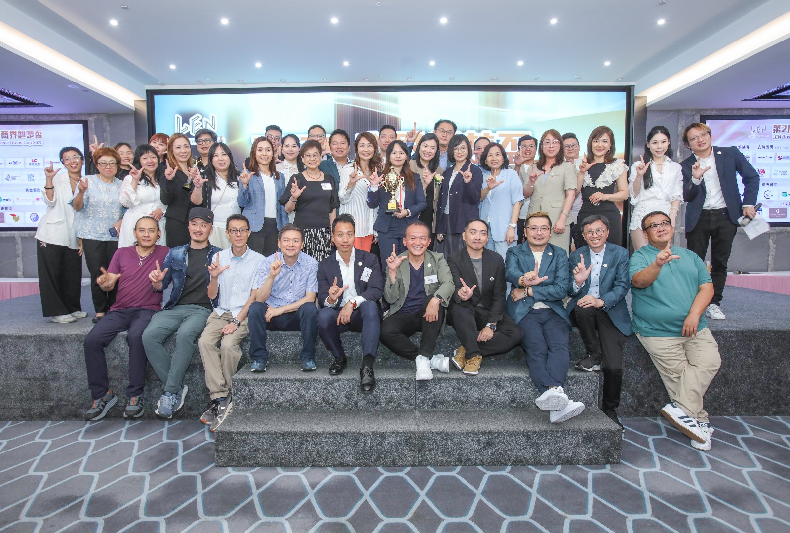 我們的CEO Jenny成功獲得LEN第二屆商界翹楚盃決賽總冠軍! - Photo 3